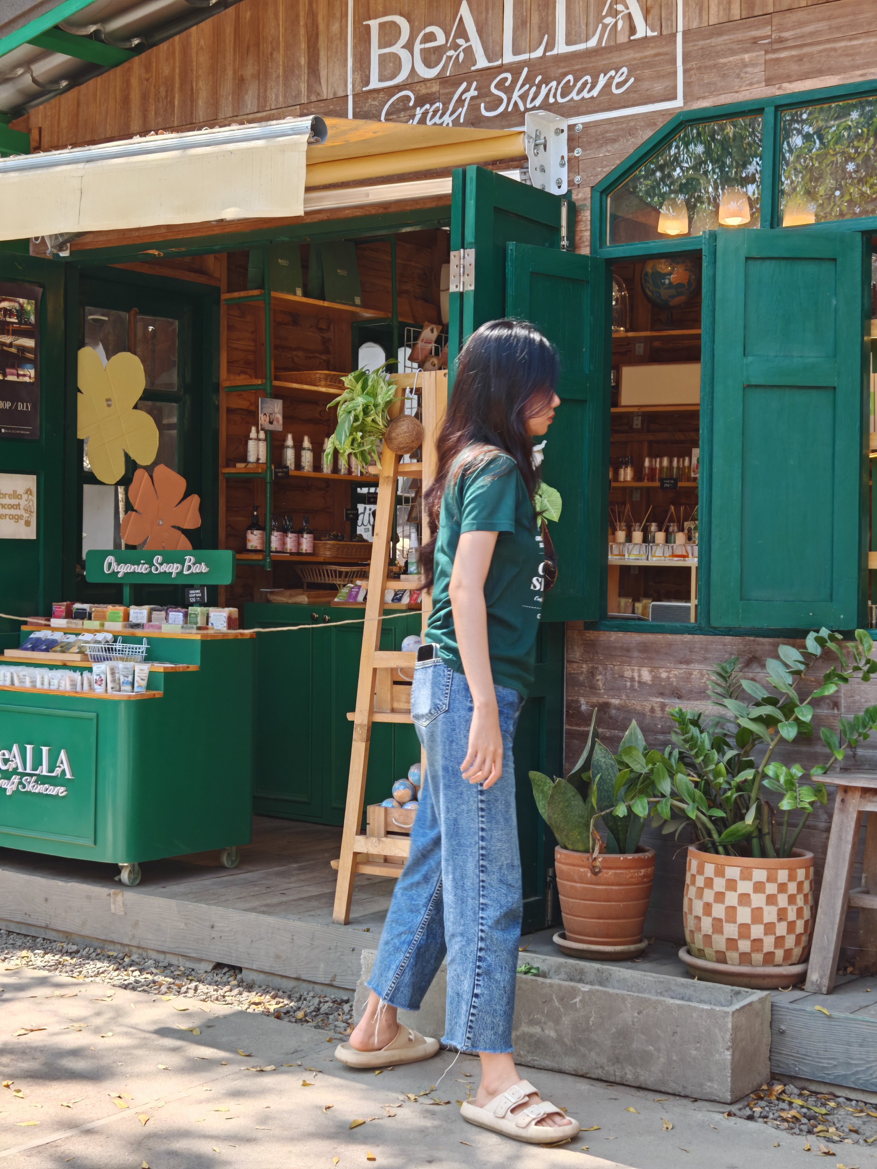 香氛店老板